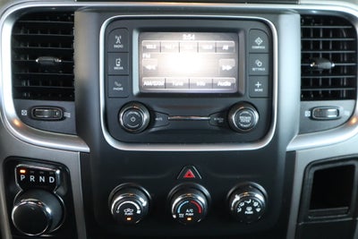 2024 RAM 1500 Classic Warlock Crew Cab 4x4 5'7' Box