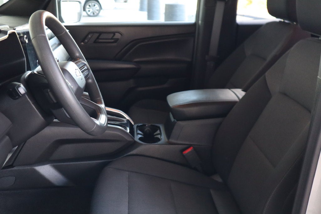 2025 Chevrolet Colorado 4WD WT