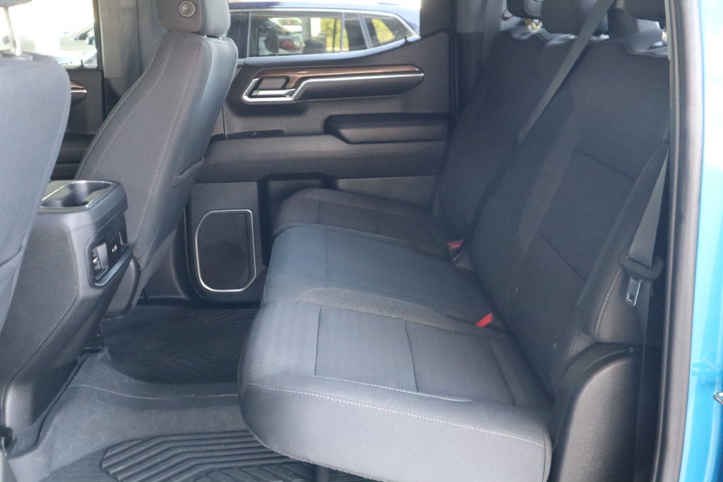 2023 Chevrolet Silverado 1500 4WD Crew Cab Short Bed RST