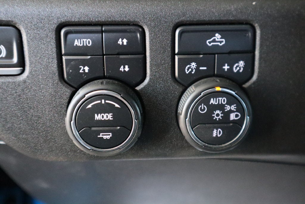 2023 Chevrolet Silverado 1500 4WD Crew Cab Short Bed RST