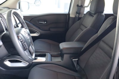 2024 Nissan Frontier Crew Cab SV 4x4