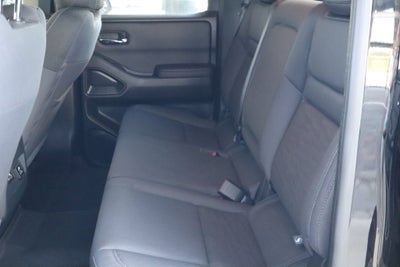 2024 Nissan Frontier Crew Cab SV 4x4
