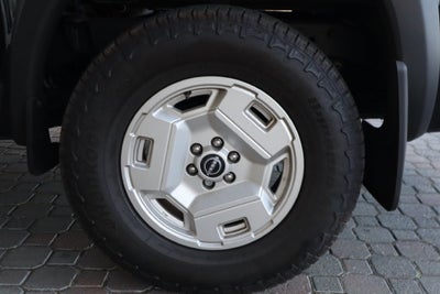 2024 Nissan Frontier Crew Cab SV 4x4