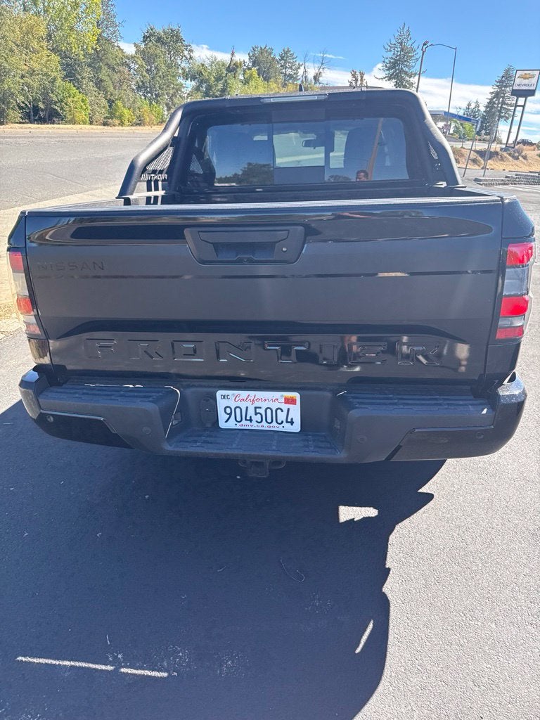 2024 Nissan Frontier SV