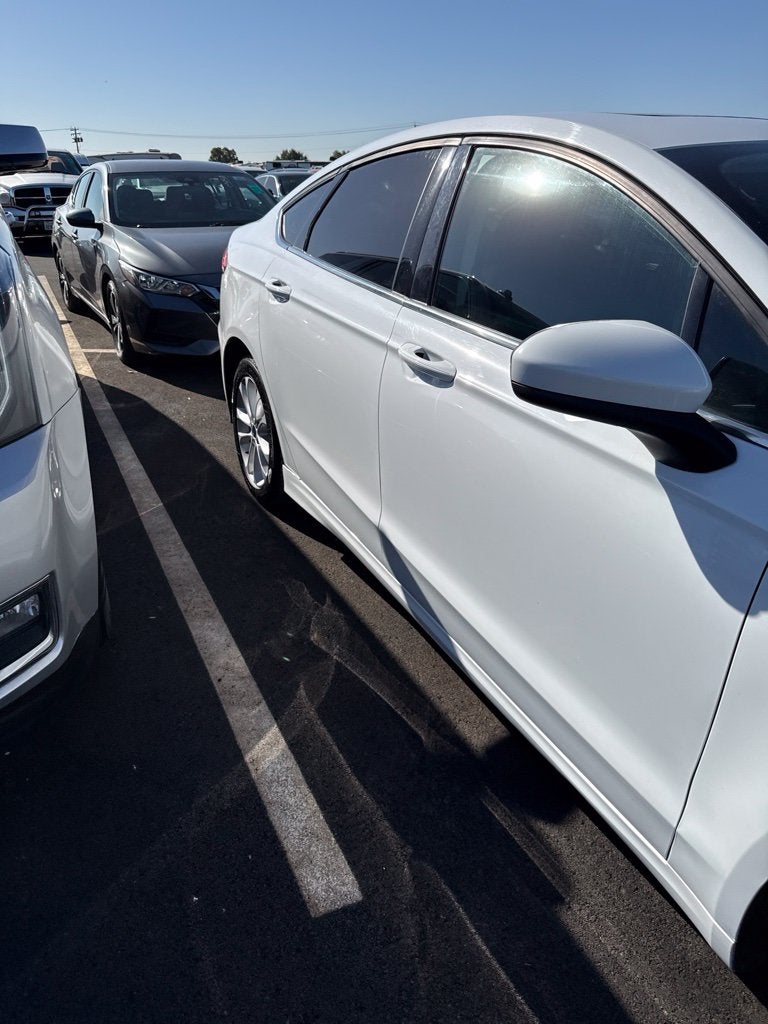 2020 Ford Fusion Hybrid SE