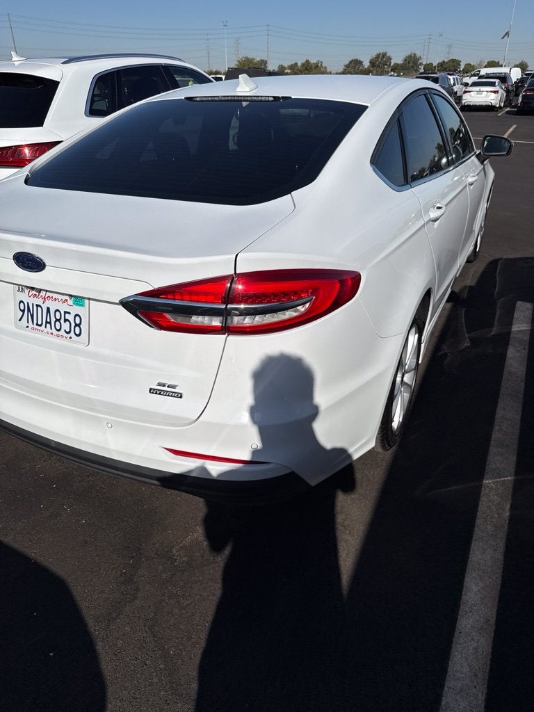 2020 Ford Fusion Hybrid SE