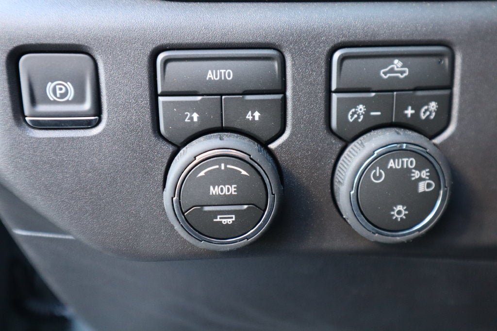 2026 Chevrolet Silverado 1500 LT LT1