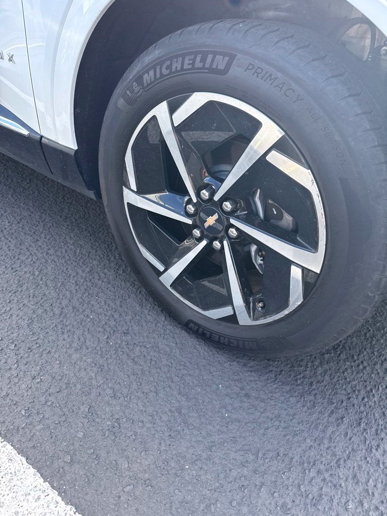 2024 Chevrolet Equinox EV LT