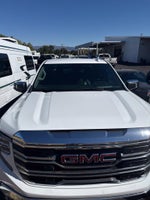 2024 GMC Sierra 1500 4WD Crew Cab Short Box SLT