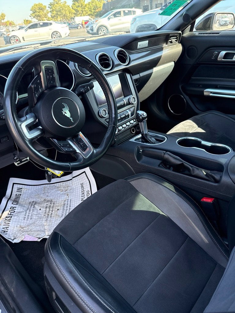 2021 Ford Mustang EcoBoost