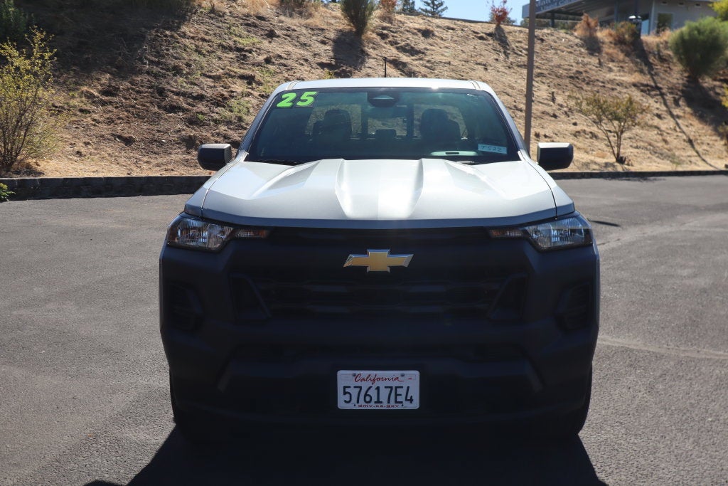 2025 Chevrolet Colorado WT/LT