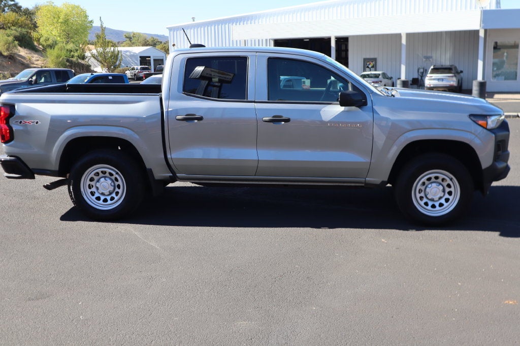 2025 Chevrolet Colorado WT/LT