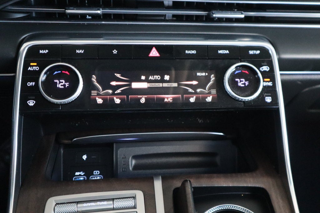 2023 Genesis GV80 Base